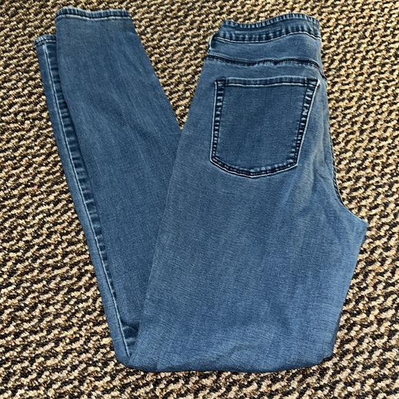 Bullhead Denim Co. Jeans - Picture 4 of 5